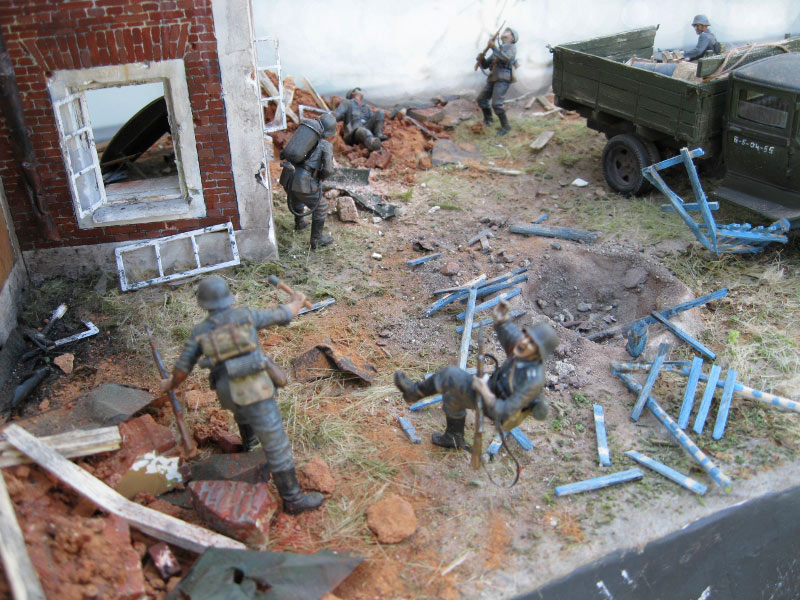 Dioramas and Vignettes: I'm the fortress! I'm fighting and waiting for reinforcement!, photo #31