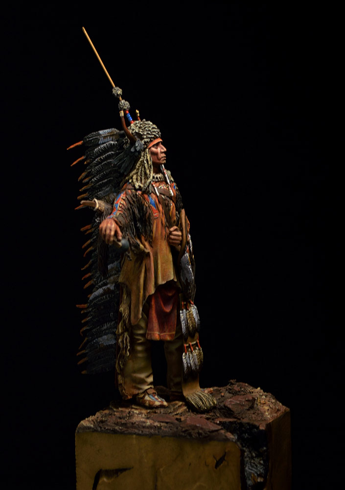 Figures: Blackfoot warrior, photo #9