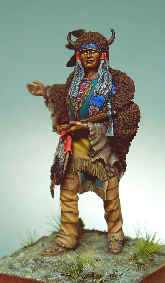 Figures: The Chief, photo #2