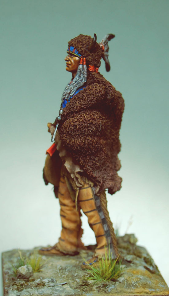 Figures: The Chief, photo #3
