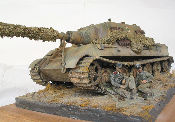 Dioramas and Vignettes: Tankers at Rest