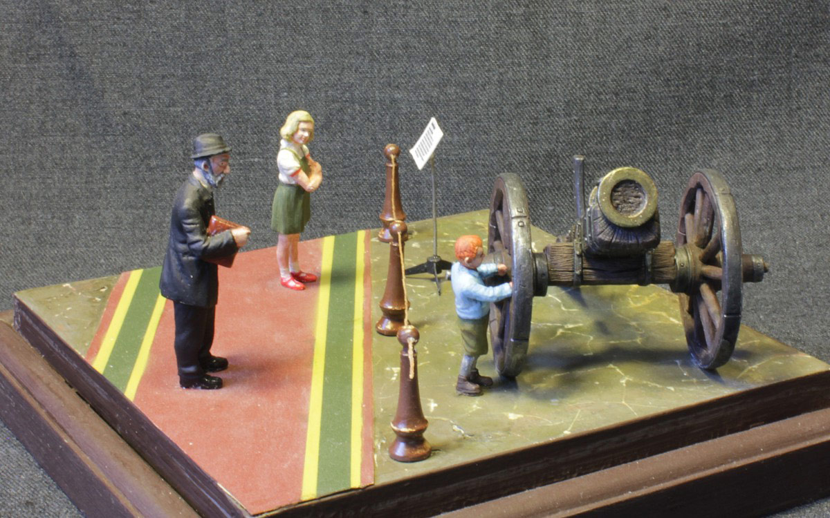 Dioramas and Vignettes: A Touch of History, photo #7