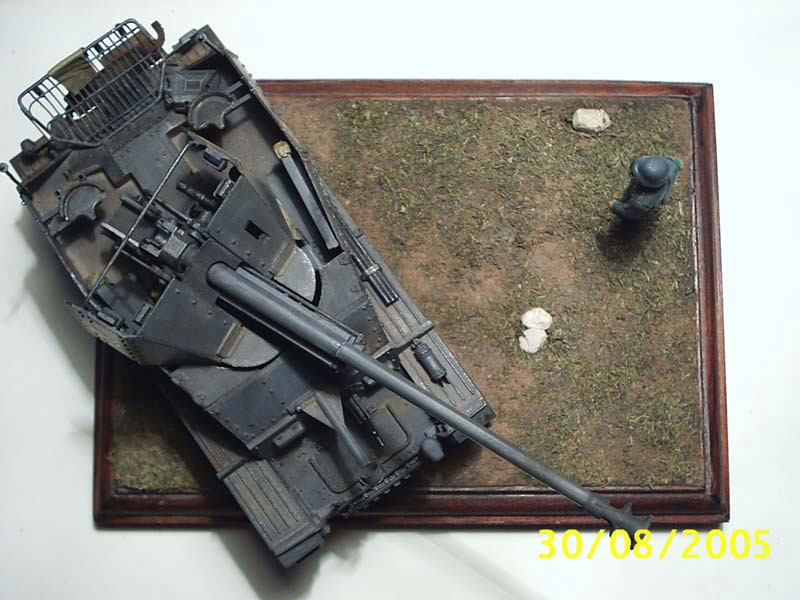 Dioramas and Vignettes: SPG and Soldier, photo #7
