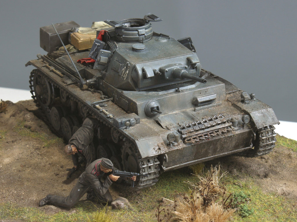 Dioramas and Vignettes: Evacuation from the knocked out Panzer, photo #12