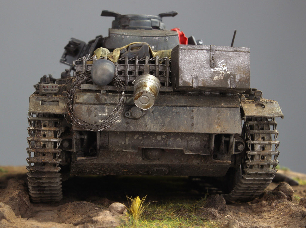 Dioramas and Vignettes: Evacuation from the knocked out Panzer, photo #13