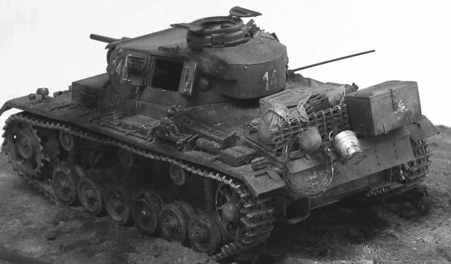 Dioramas and Vignettes: Evacuation from the knocked out Panzer, photo #15