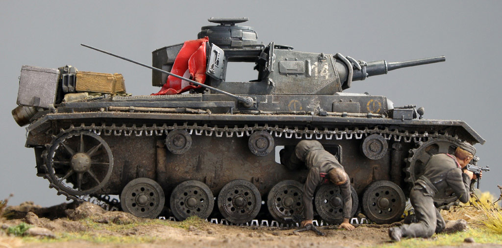 Dioramas and Vignettes: Evacuation from the knocked out Panzer, photo #5