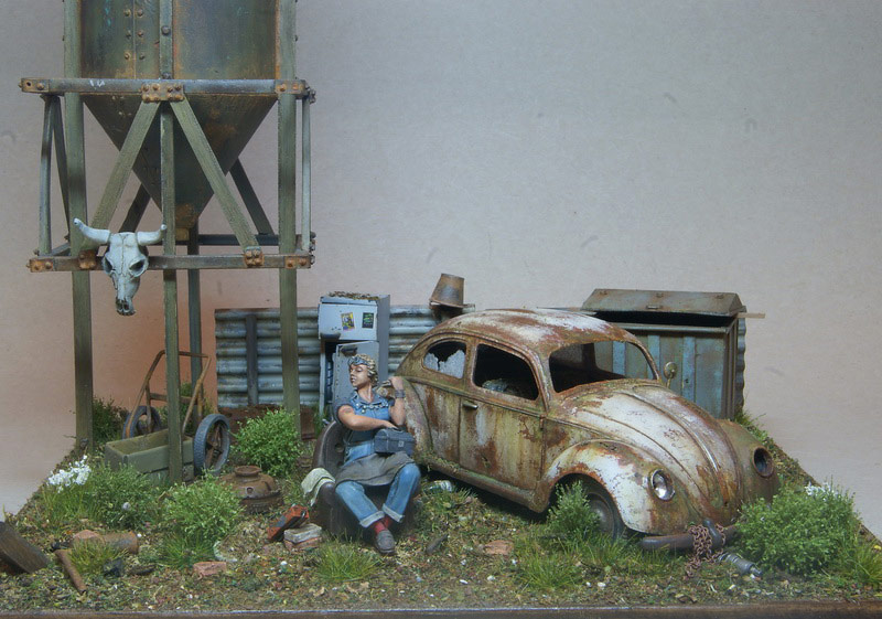 Dioramas and Vignettes: Rosie & the Beetle, photo #1