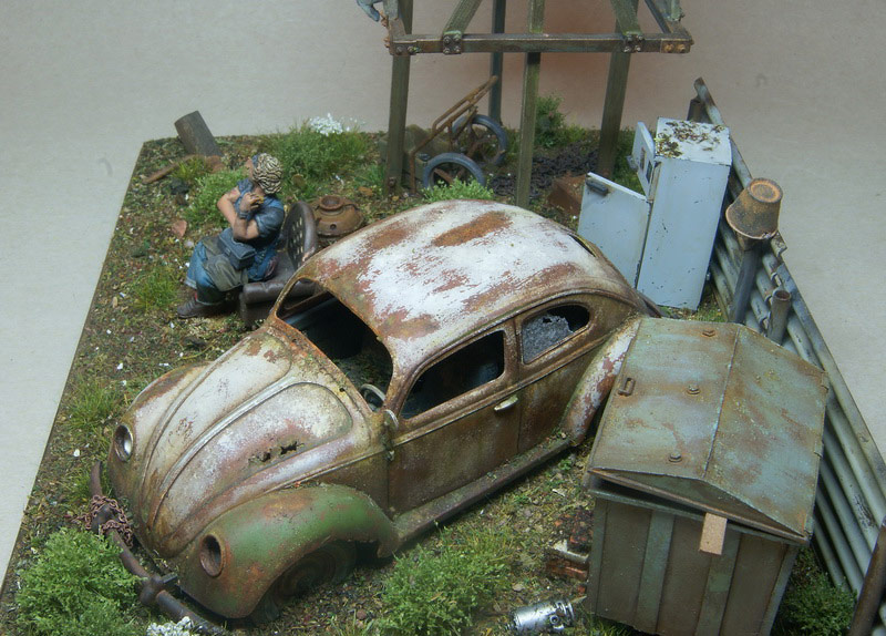 Dioramas and Vignettes: Rosie & the Beetle, photo #2