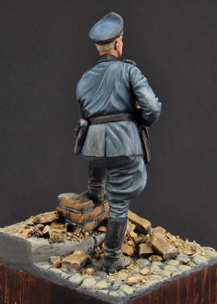 Figures: German officer, photo #5