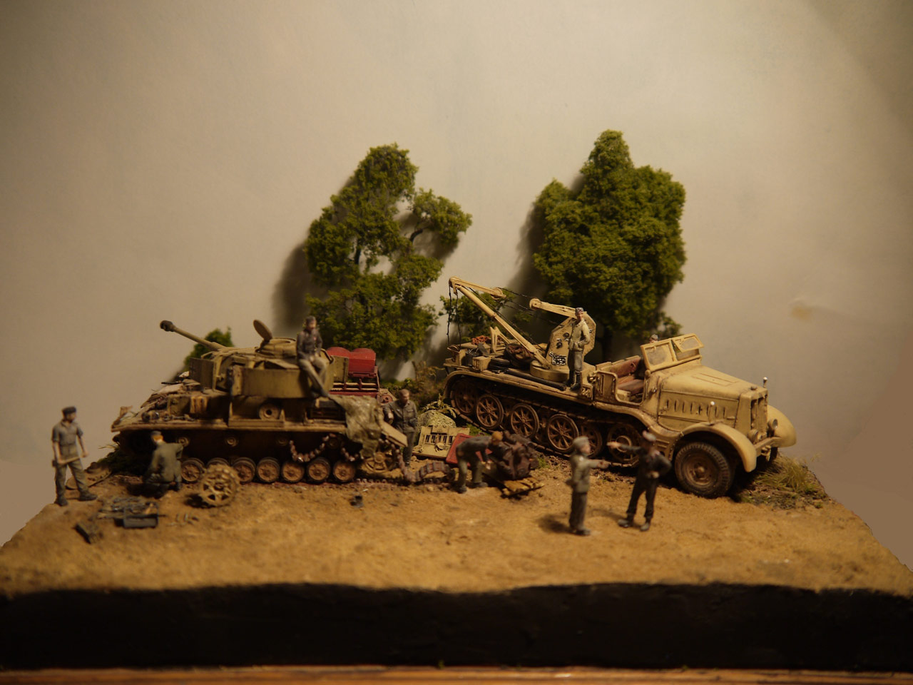 Dioramas and Vignettes: Field repair, photo #4