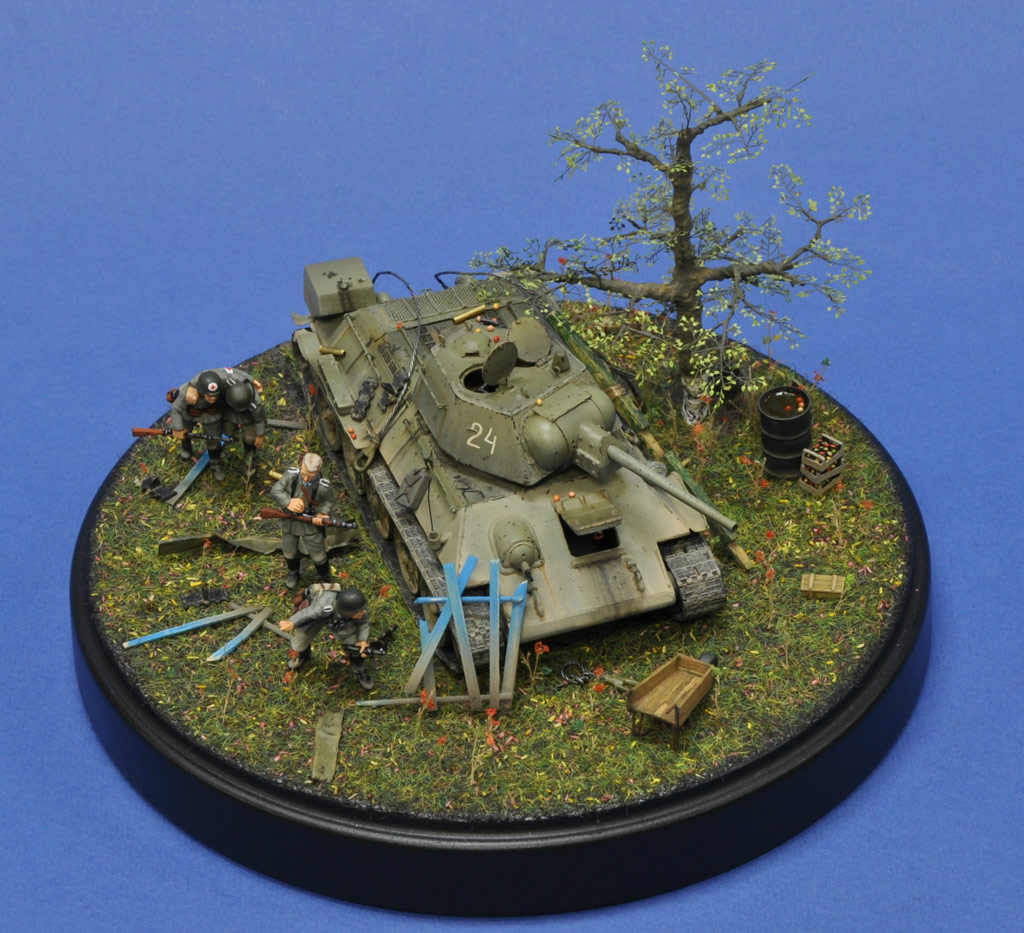 Dioramas and Vignettes: Escaping from encirclement, photo #3