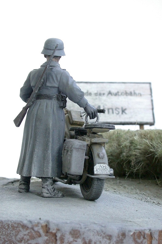 Dioramas and Vignettes: Ende der Autobahn, Minsk, photo #3