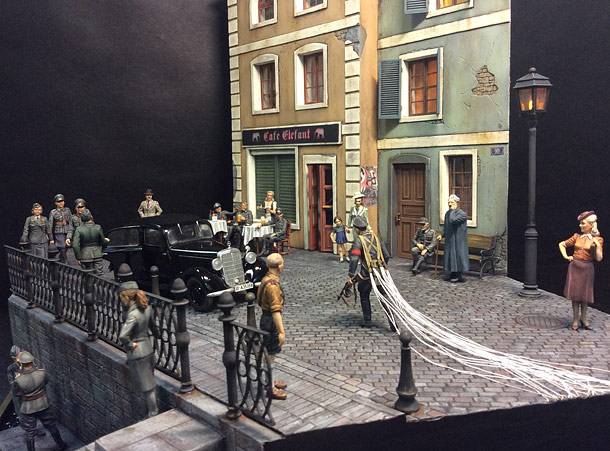 Dioramas and Vignettes: The return of the fixed-post spy