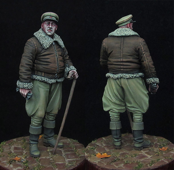 Figures: Soviet officer