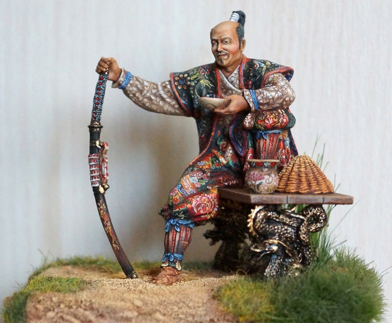 Figures: Samurai at rest, photo #4