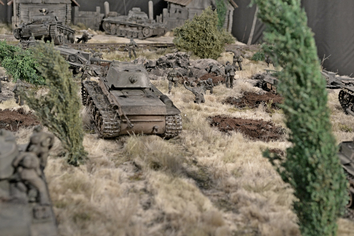 Dioramas and Vignettes: Counter-strike of 5th tank army, photo #32