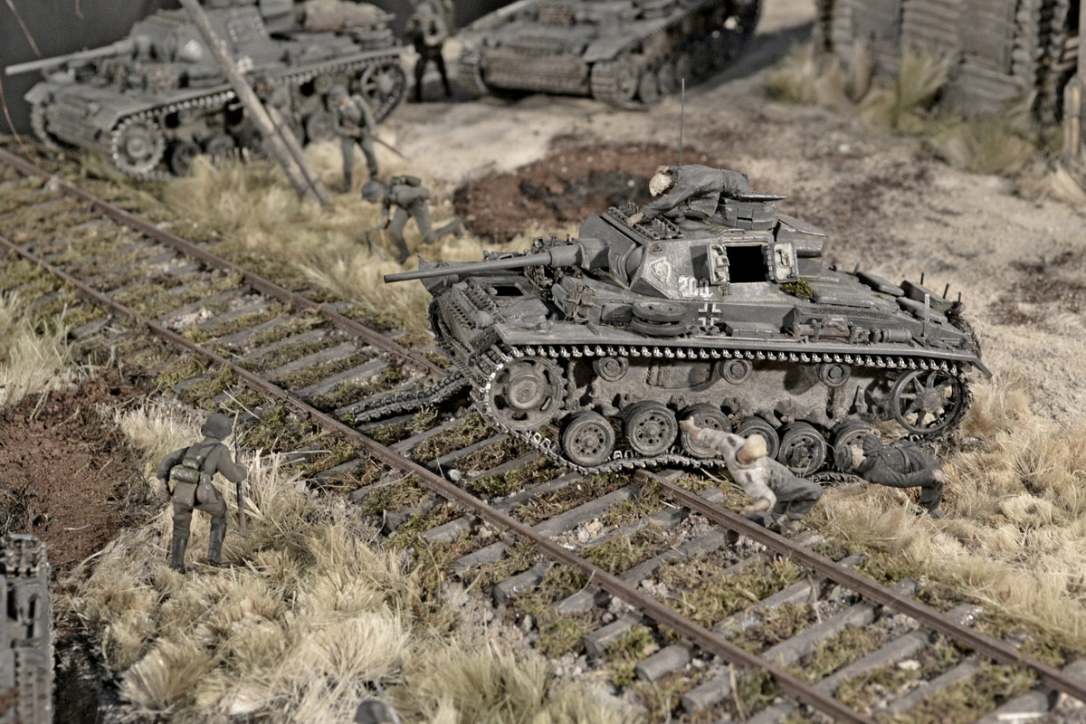 Dioramas and Vignettes: Counter-strike of 5th tank army, photo #37