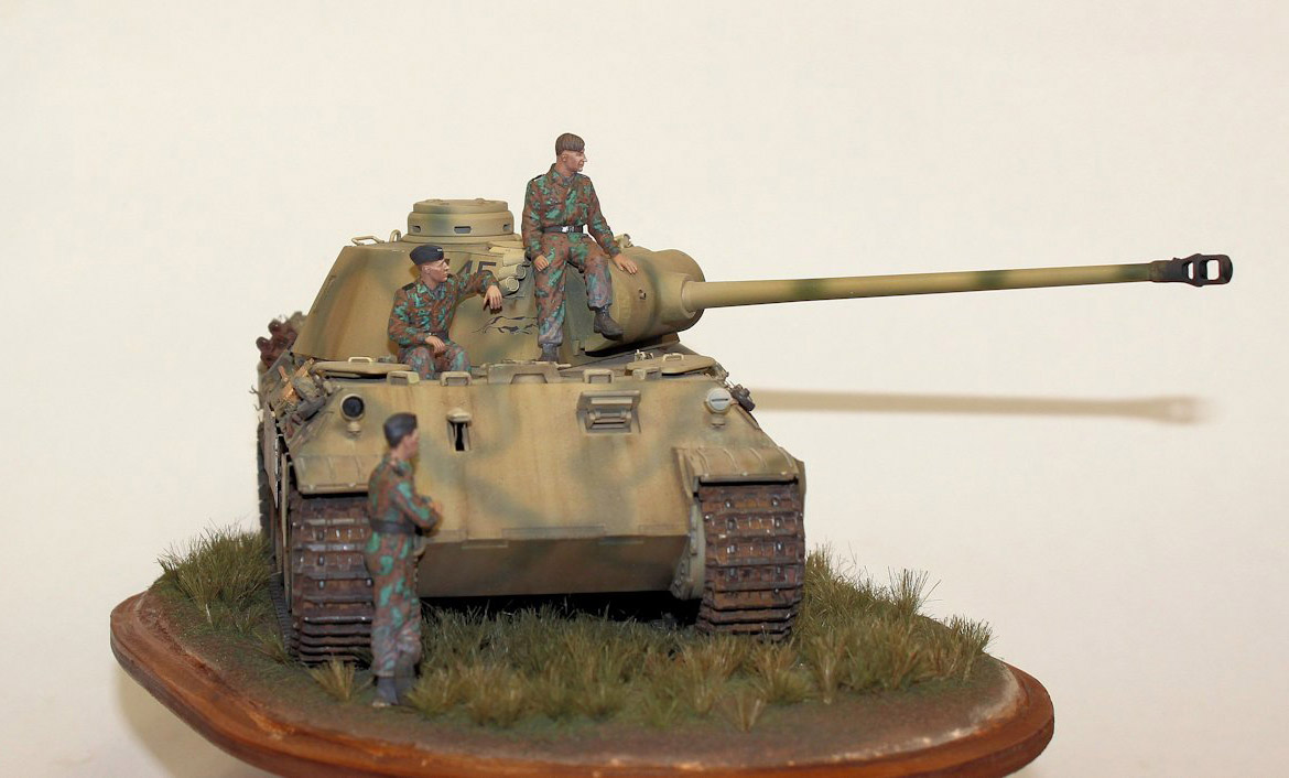 Dioramas and Vignettes: Panther with crew, photo #2