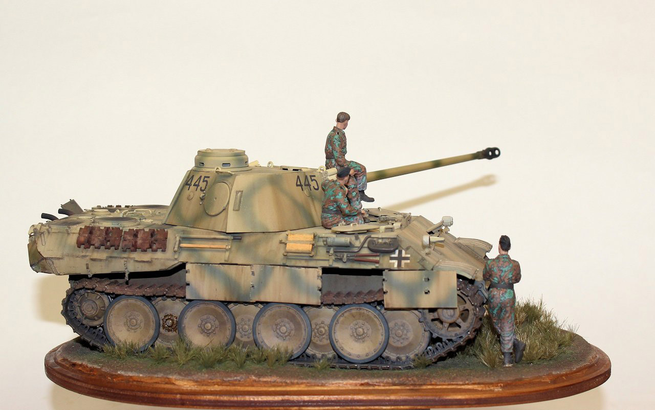 Dioramas and Vignettes: Panther with crew, photo #7