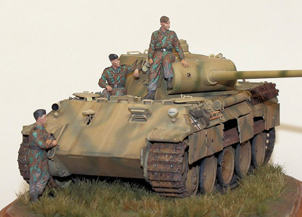 Dioramas and Vignettes: Panther with crew