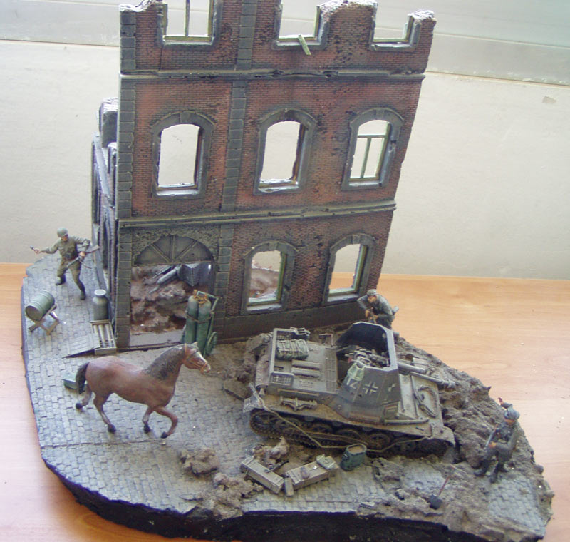 Dioramas and Vignettes: Fatal Suddenness, photo #1