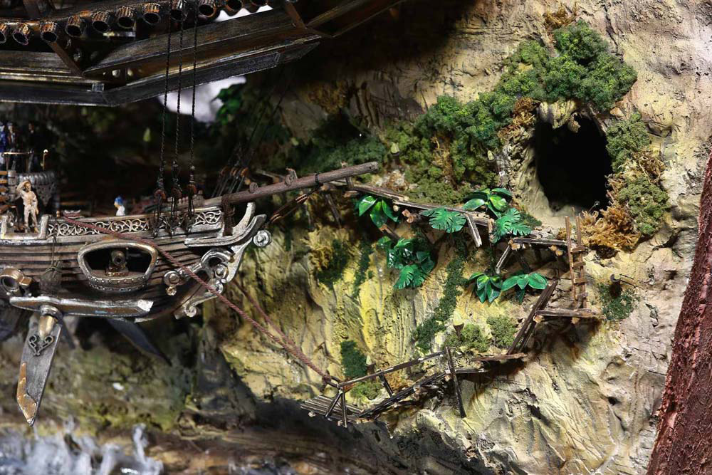Dioramas and Vignettes: Haven, photo #10