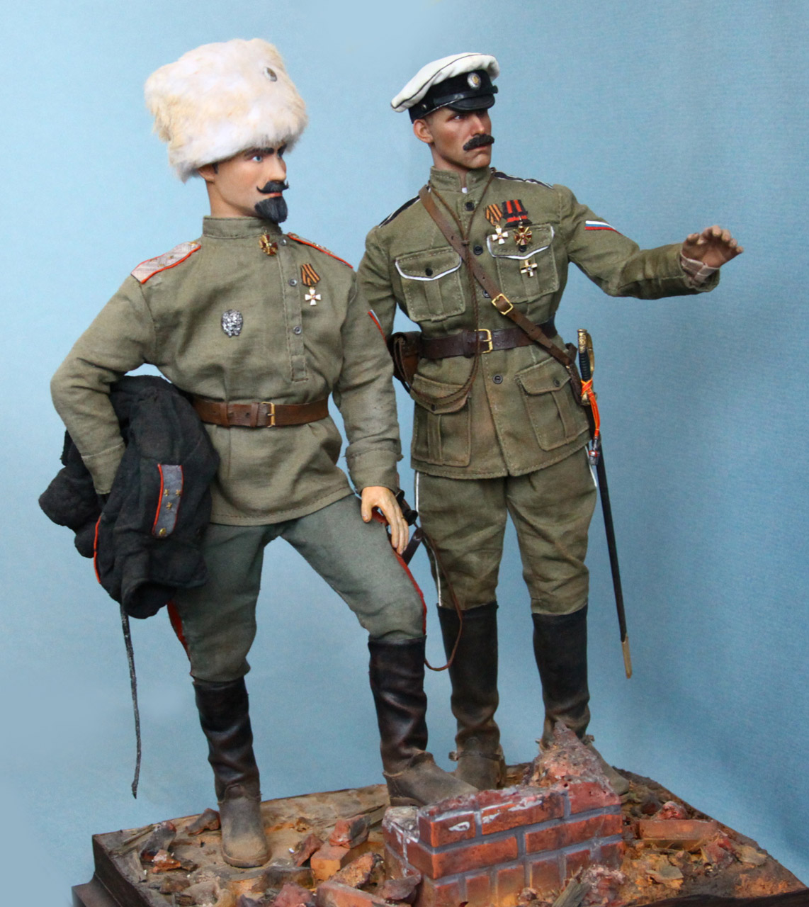 Фигурки: Генерал-лейтенант С.Л.Марков и капитан 1го офицерского полка. Ледовый поход, 1918, фото #1