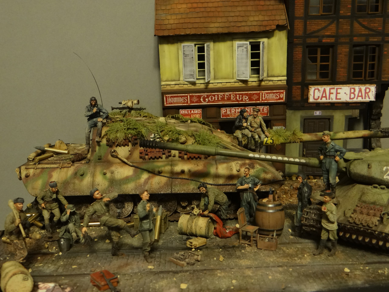 Dioramas and Vignettes: 1946, photo #2