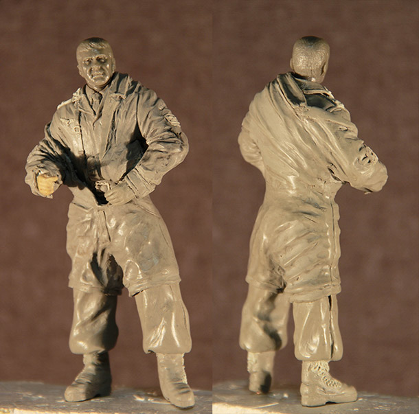Sculpture: German paratrooper