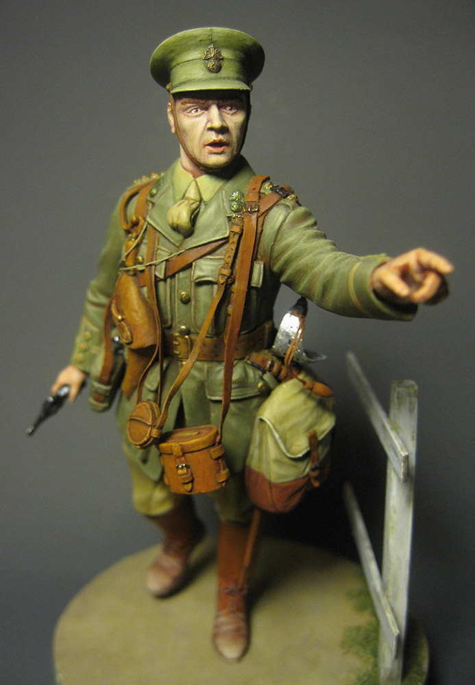 Figures: Captain of the Royal Fusiliers, photo #1
