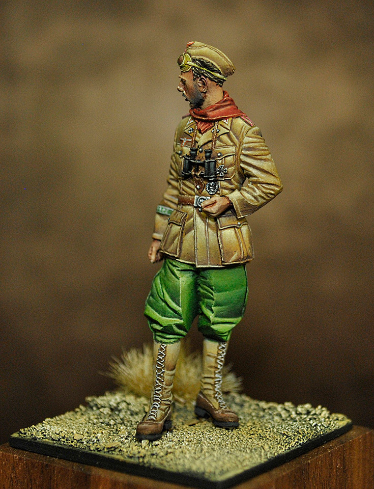 Figures: DAK tank officer, photo #6