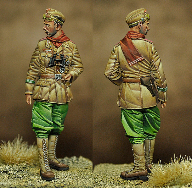 Figures: DAK tank officer