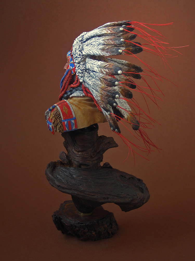 Figures: Oglala Sioux chief, photo #5