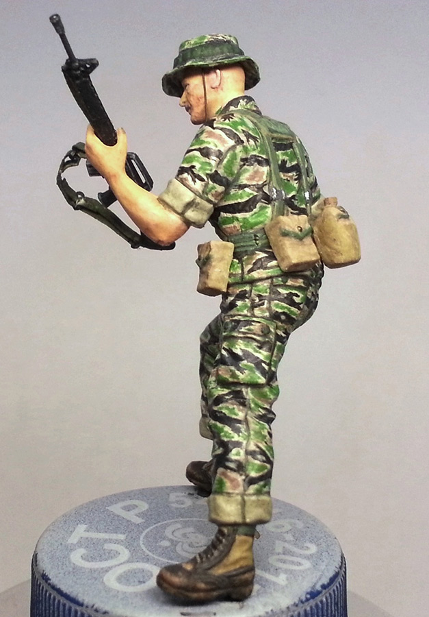 Figures: MACV-SOG scout. Vietnam, 1968, photo #14
