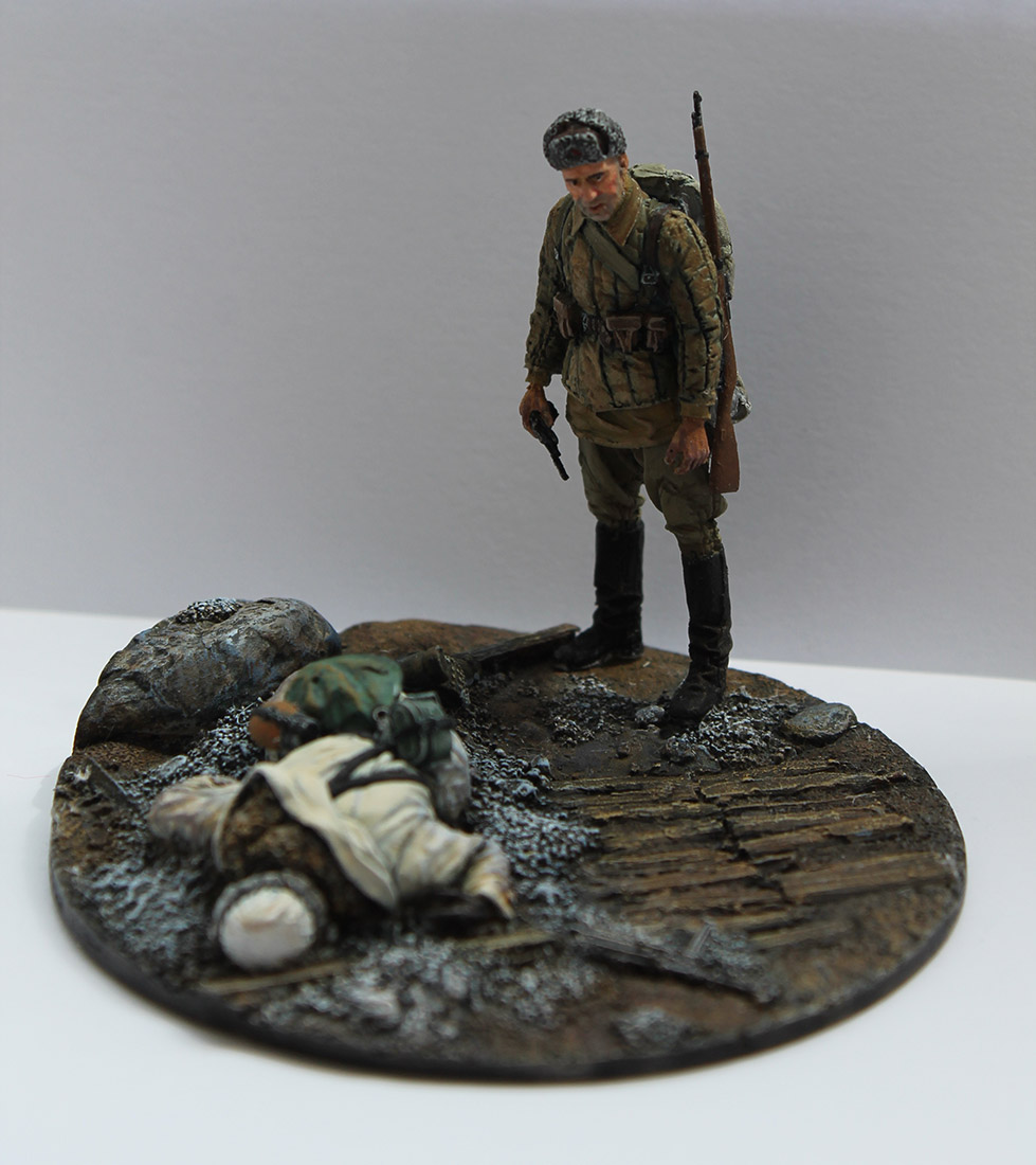 Dioramas and Vignettes: Kill the invader, photo #1