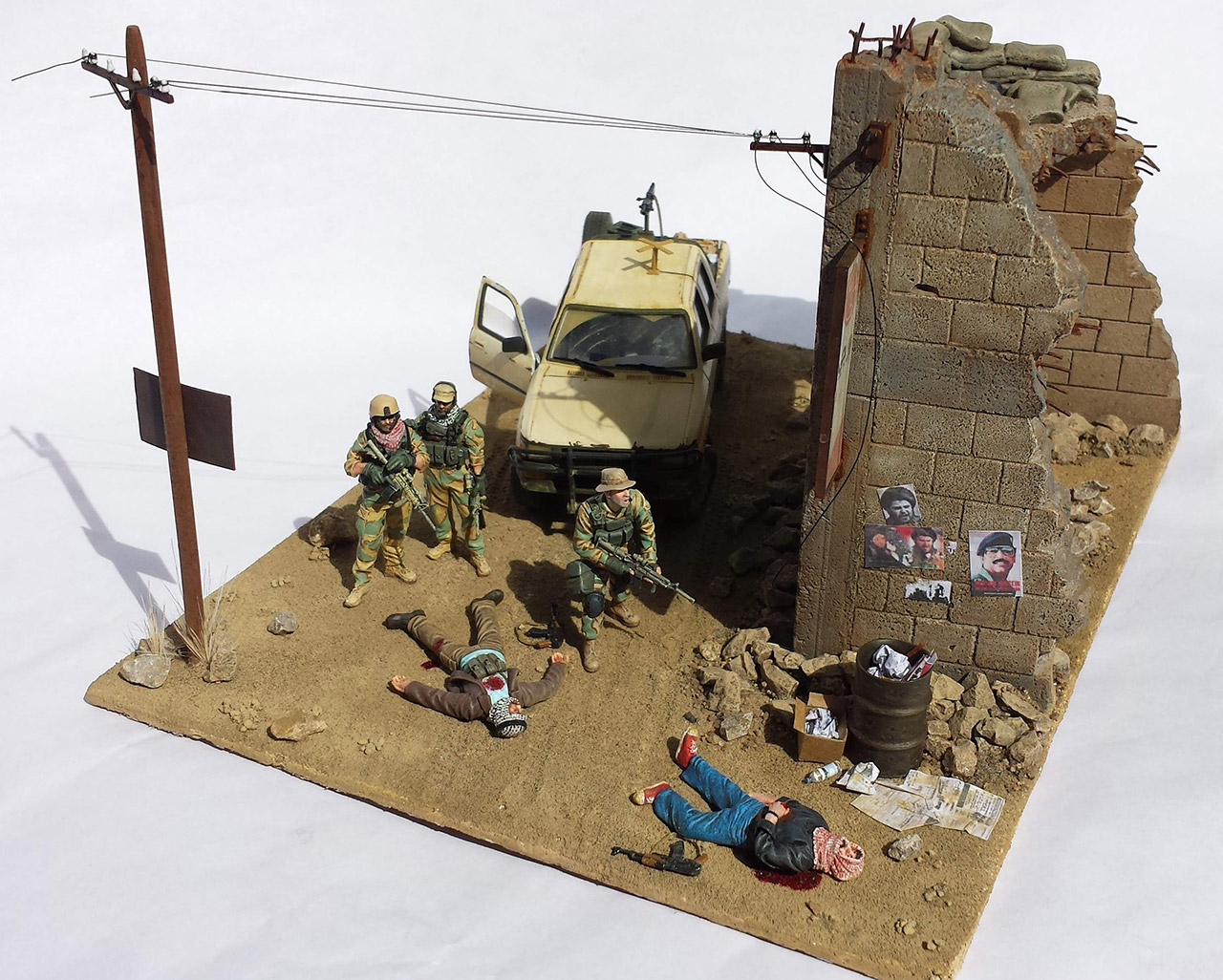 Dioramas and Vignettes: Clear!, photo #2
