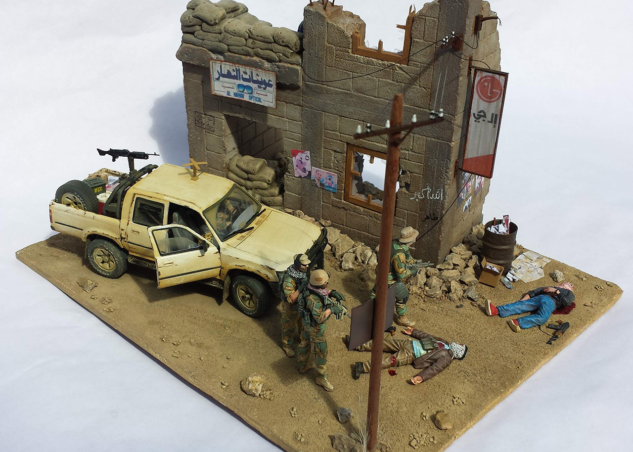 Dioramas and Vignettes: Clear!, photo #7