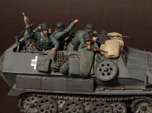 Figures: German panzergrenadiers