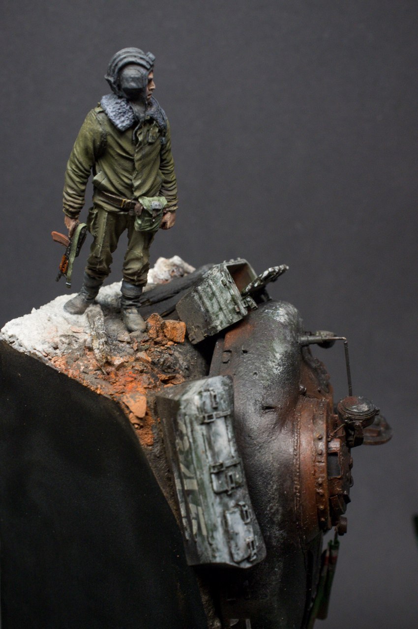 Dioramas and Vignettes: Black Obelisk, photo #2