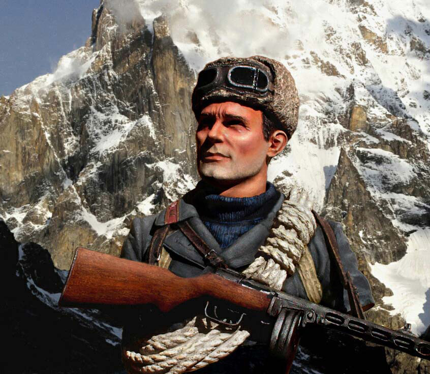 Figures: Soviet mountain trooper. Caucasus, 1942-43, photo #1