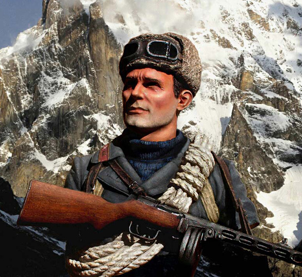 Figures: Soviet mountain trooper. Caucasus, 1942-43