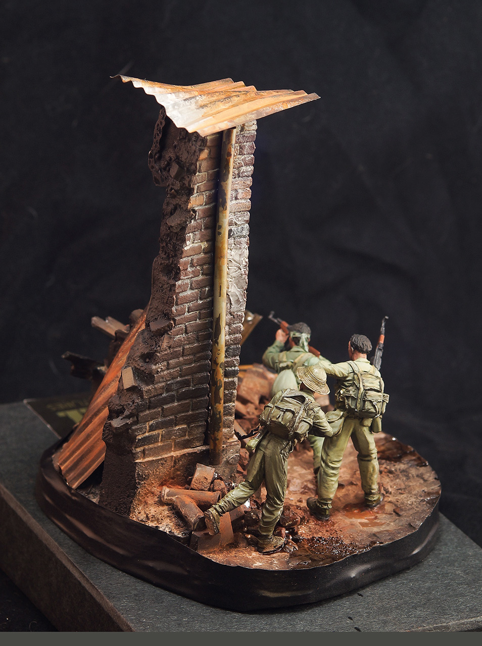 Dioramas and Vignettes: Bloody summer 1972, photo #13