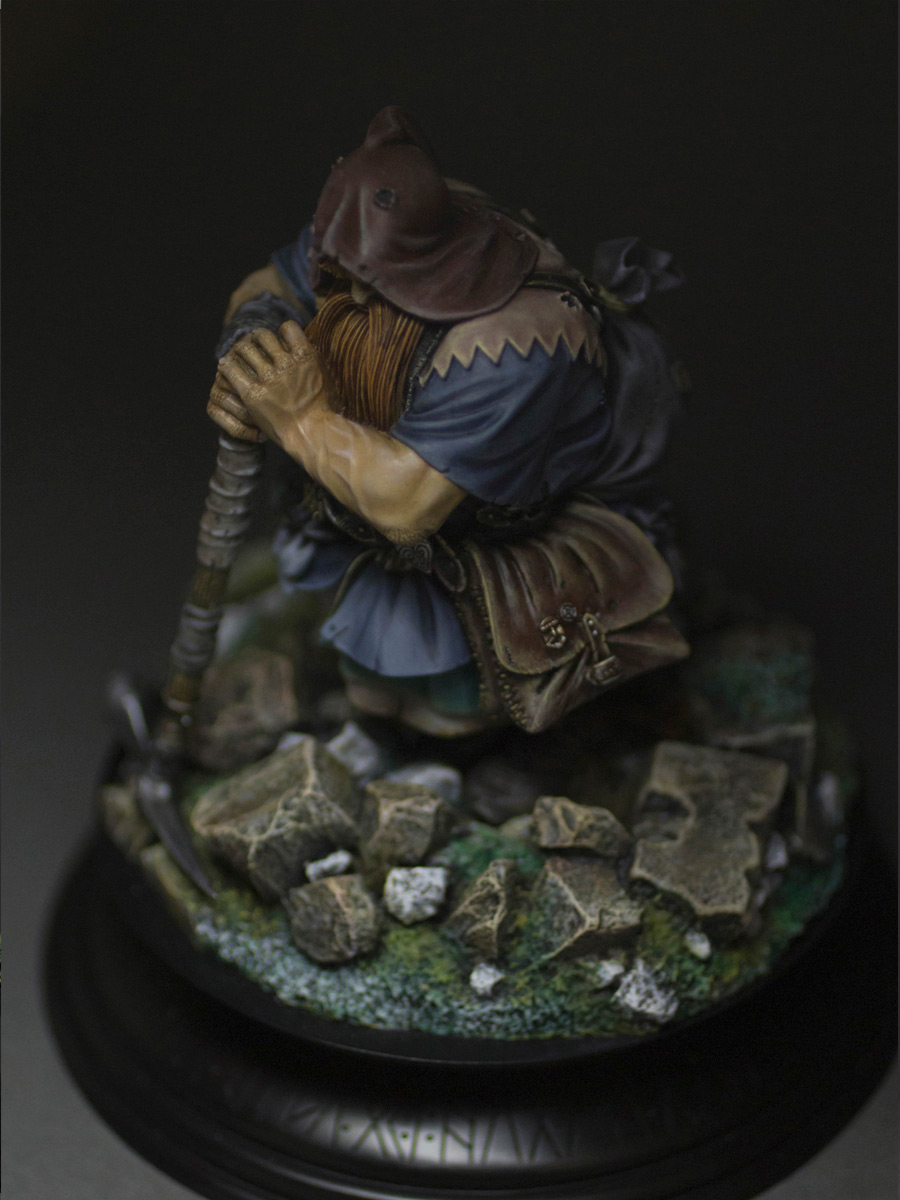 Miscellaneous: Hooded Dwarf, photo #8