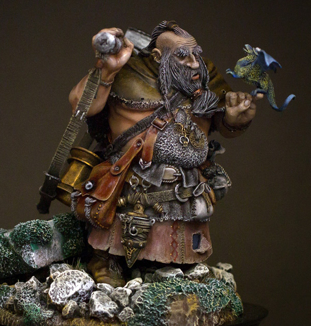 Miscellaneous: The tomb plunderers: the fifth dwarf