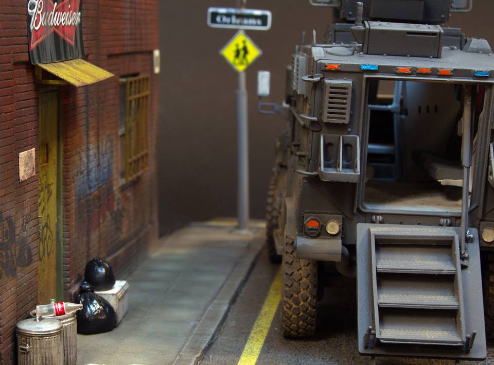 Dioramas and Vignettes: S.W.A.T., photo #13