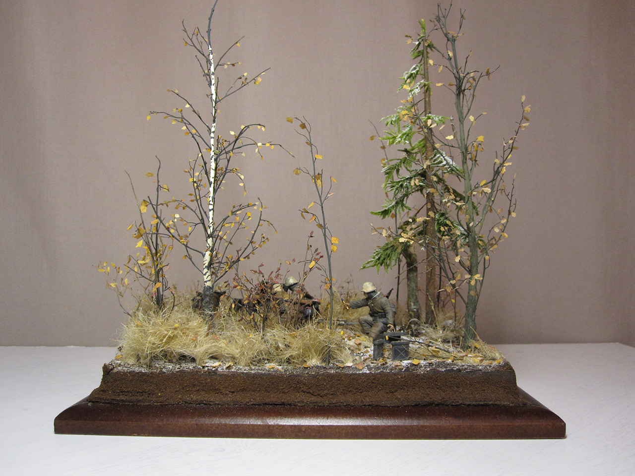 Dioramas and Vignettes: Broken silence, photo #2