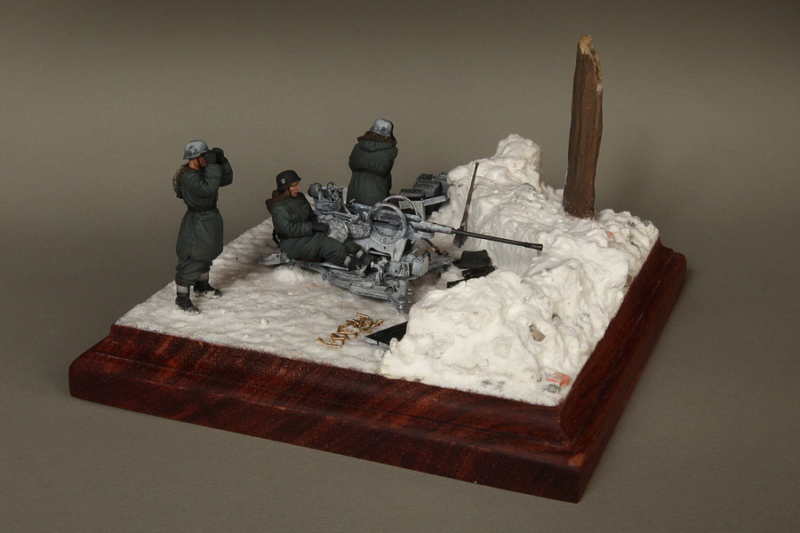 Dioramas and Vignettes: Waffen-SS FlaK-38 crew, photo #4