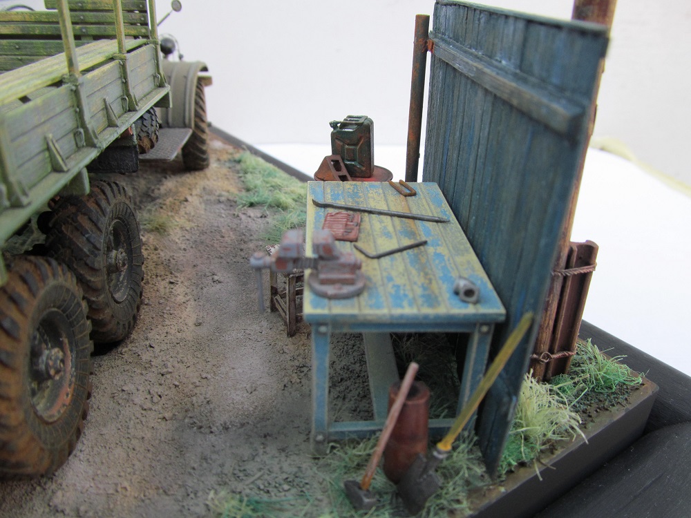 Dioramas and Vignettes: Two Zachars, photo #17