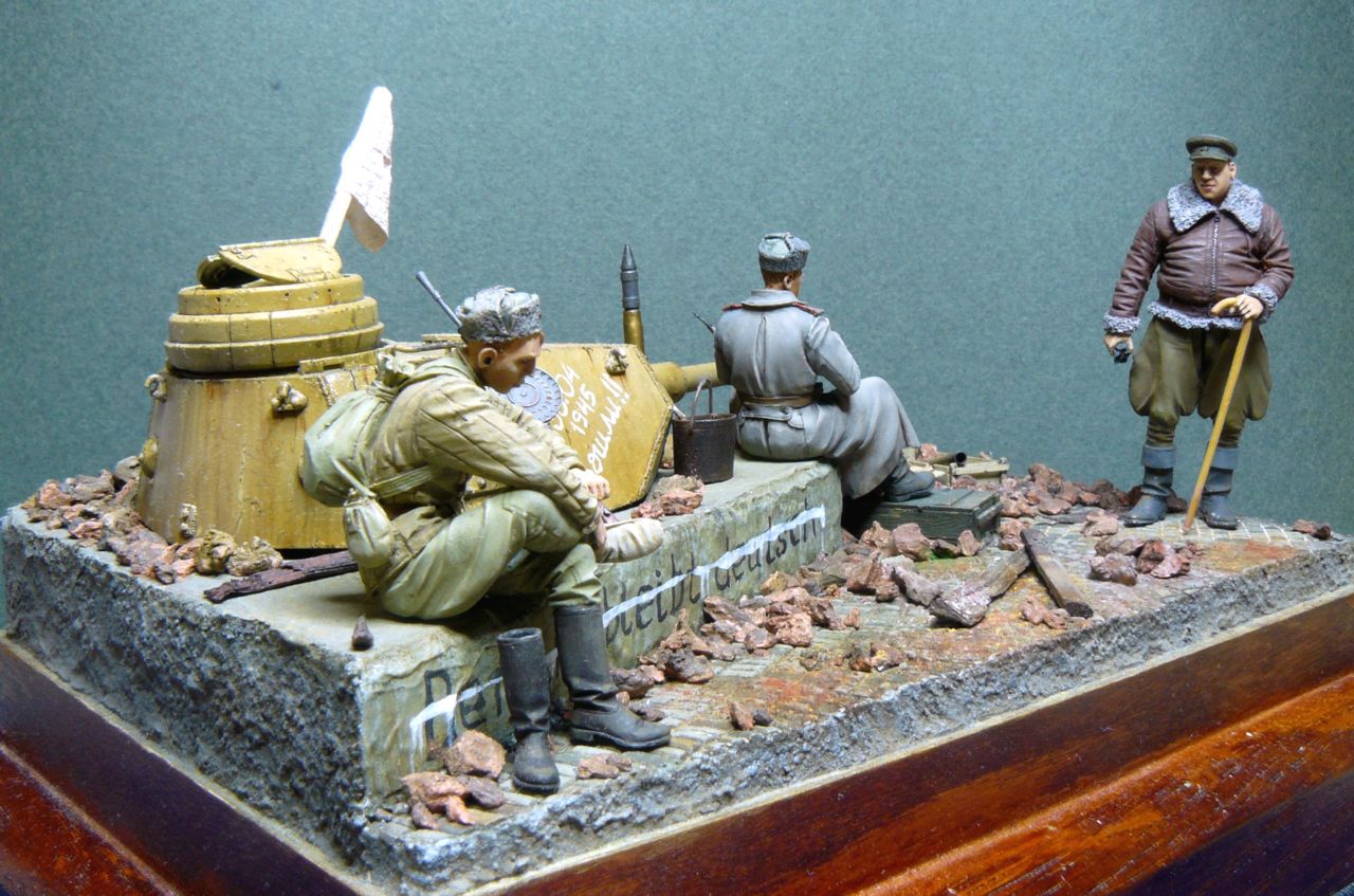 Dioramas and Vignettes: First minutes of silence, photo #7